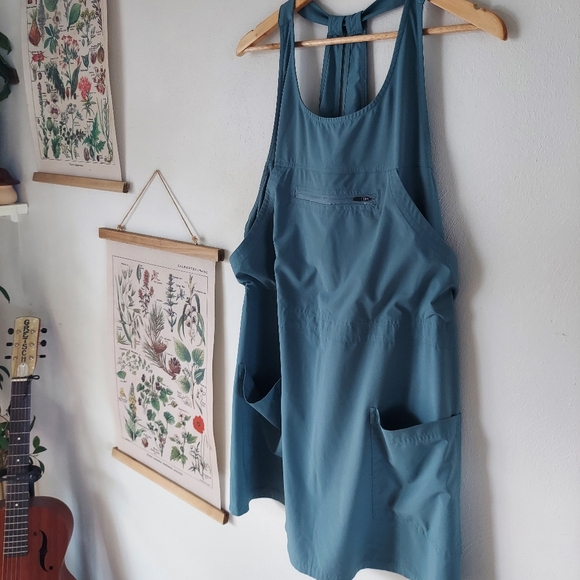 Halara - Large - Apron 2 Piece Dress - Picture 1 of 7